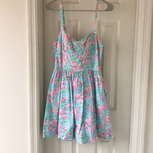 Lilly Pulitzer Dresses & Skirts - Lilly Pulitzer Lobstab Roll dress